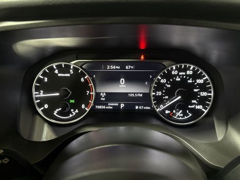 Used 2024 Nissan Rogue SV image 12