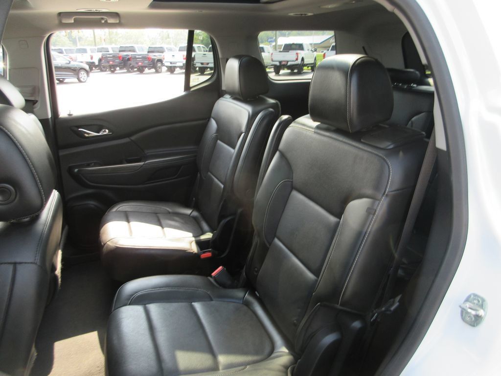 Certified 2020 GMC Acadia SLT FWD image 23