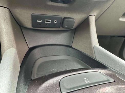 Used 2019 Chevrolet Malibu LS image 12