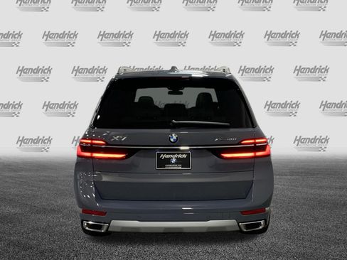 Certified 2026 BMW X7 xDrive40i w/ Premium Package AWD/4WD image 7