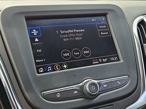 Used 2024 Chevrolet Equinox LT AWD/4WD image 15