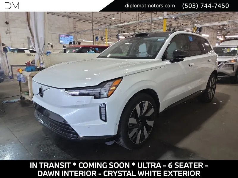 Used 2025 Volvo EX90 Ultra AWD/4WD image 1