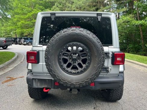 Used 2022 Jeep Wrangler Unlimited Rubicon w/ Xtreme Recon 35" Tire Package AWD/4WD image 8