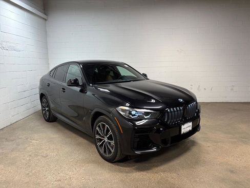 Used 2023 BMW X6 xDrive40i w/ M Sport Package image 4