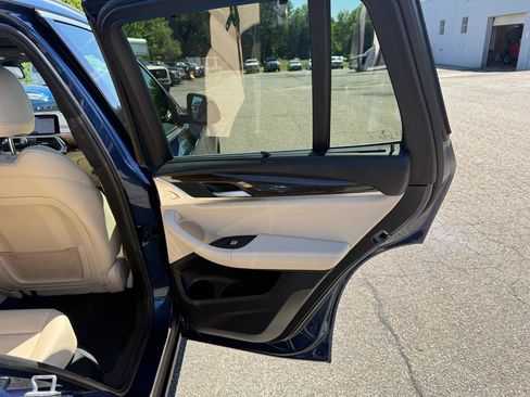 Used 2020 BMW X3 xDrive30i w/ Driving Assistance Package AWD/4WD image 22