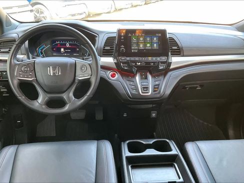 Used 2024 Honda Odyssey Sport image 15