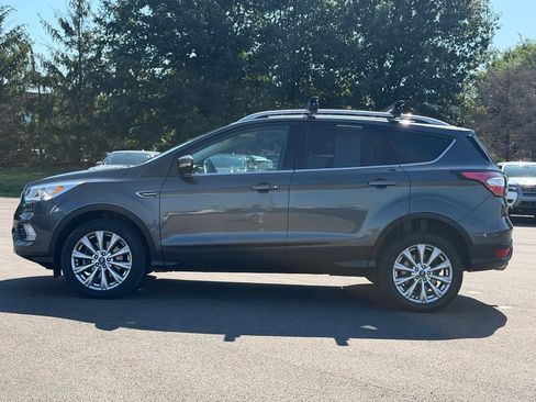 Used 2018 Ford Escape Titanium w/ Ford Safe & Smart Package AWD/4WD image 3