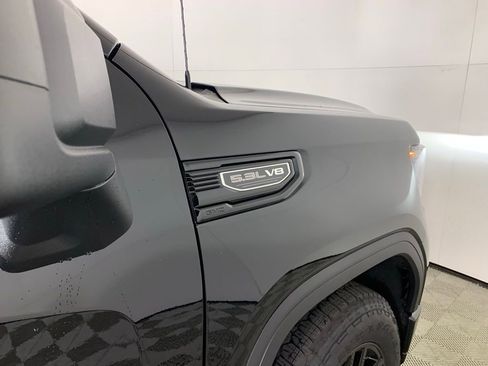New 2026 GMC Sierra 1500 Elevation image 29
