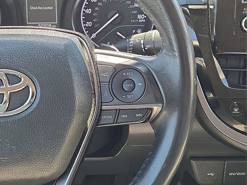 Used 2024 Toyota Camry SE w/ Convenience Package image 17