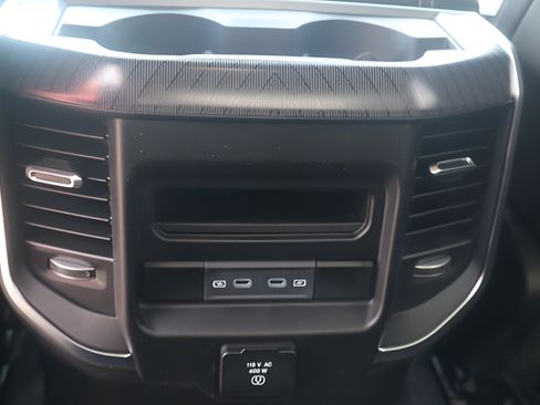 New 2026 RAM 1500 Big Horn AWD/4WD image 13