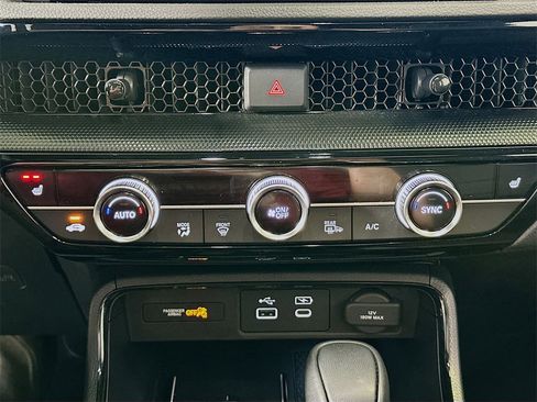 Used 2025 Honda CR-V Sport Touring image 17