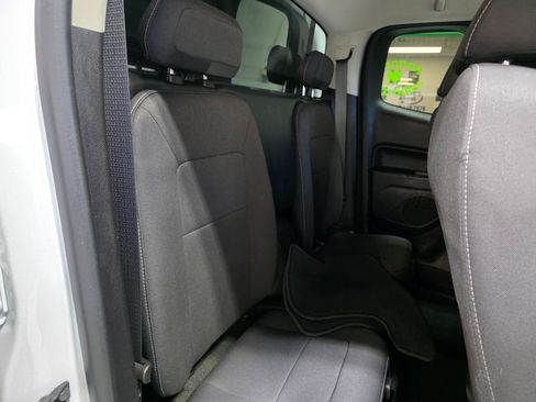 Used 2018 Chevrolet Colorado LT w/ Safety Package AWD/4WD image 24