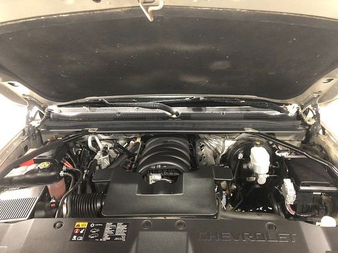 Used 2016 Chevrolet Tahoe LTZ AWD/4WD image 8