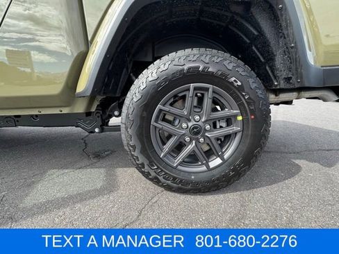 New 2026 Jeep Gladiator Sport image 13