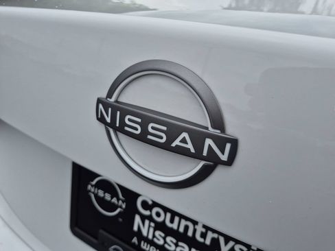Used 2025 Nissan Sentra S FWD image 26
