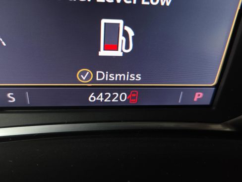 Used 2019 GMC Terrain Denali w/ Advanced Safety Package image 12