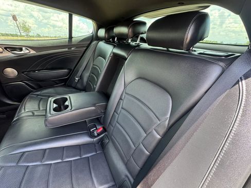 Used 2023 Kia Stinger GT2 RWD image 30