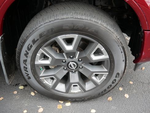 Used 2023 Nissan Titan Platinum Reserve w/ Moonroof Package image 15