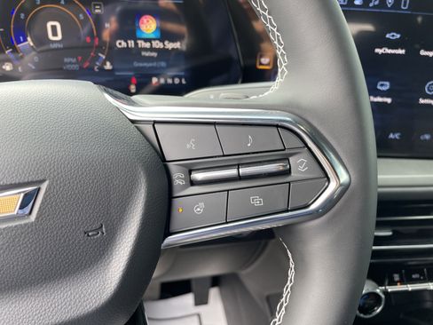 New 2026 Chevrolet Traverse LT image 17