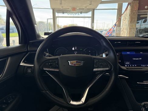 Used 2023 Cadillac XT6 Sport AWD/4WD image 39