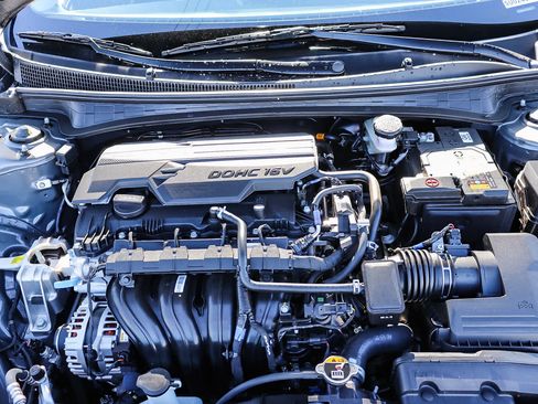 New 2025 Hyundai Elantra Limited w/ Cargo Package image 13