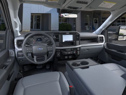 New 2026 Ford F550 4x4 Regular Cab Super Duty image 9