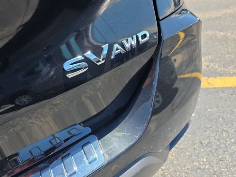 Used 2017 Nissan Rogue SV AWD/4WD image 5
