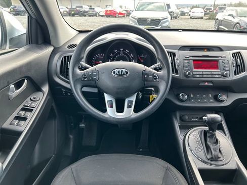 Used 2013 Kia Sportage LX image 18