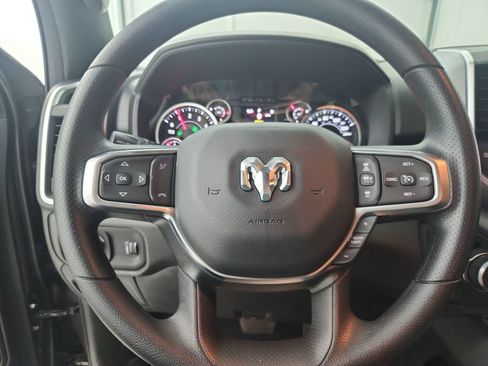 New 2026 RAM 1500 4x4 Crew Cab image 21