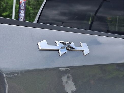 Used 2023 GMC Sierra 1500 Elevation image 31