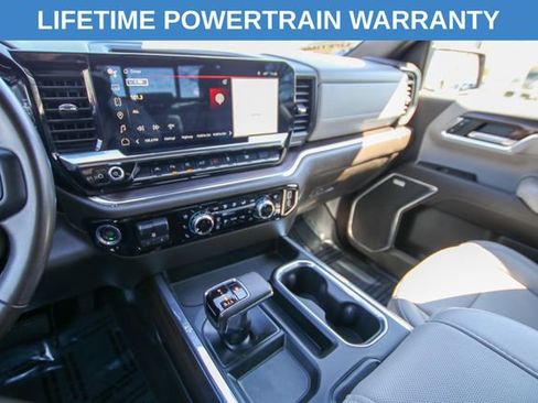 Used 2023 GMC Sierra 1500 SLT w/ SLT Premium Plus Package AWD/4WD image 24