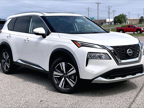 Used 2023 Nissan Rogue Platinum AWD/4WD image 38