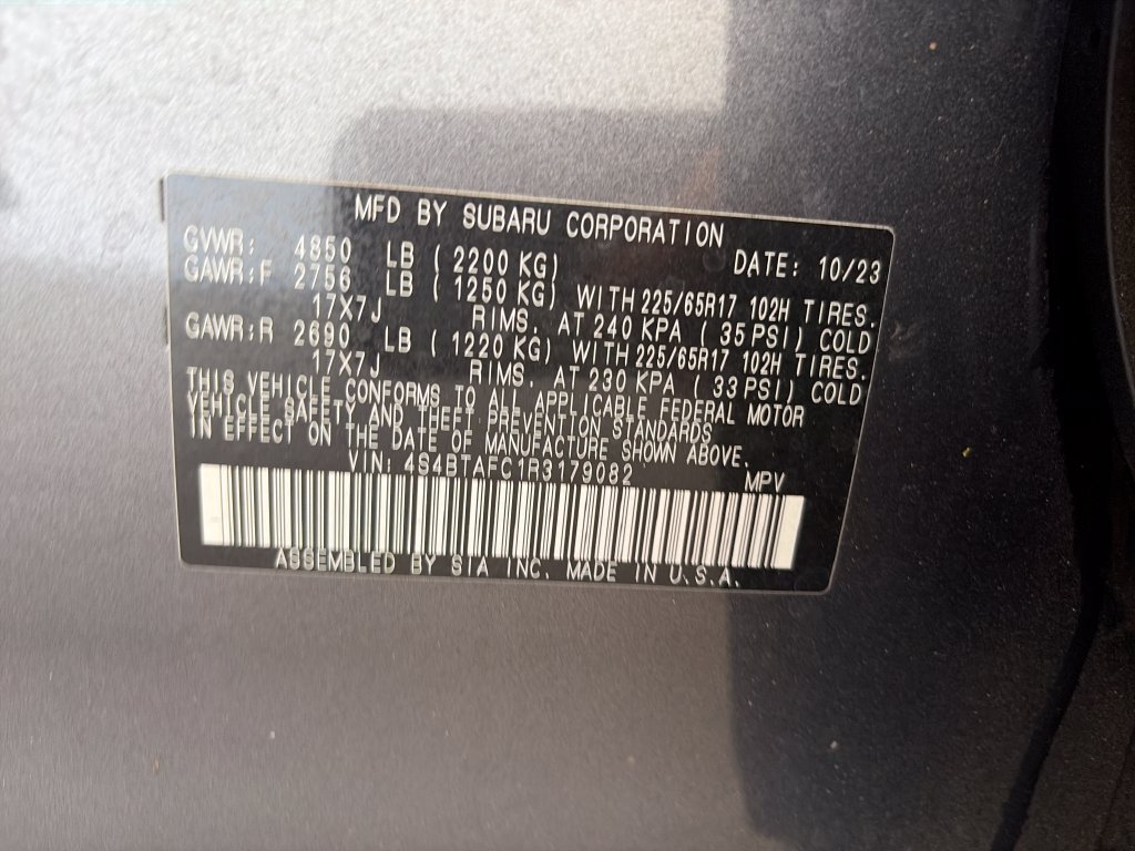 Used 2024 Subaru Outback Premium AWD/4WD image 39