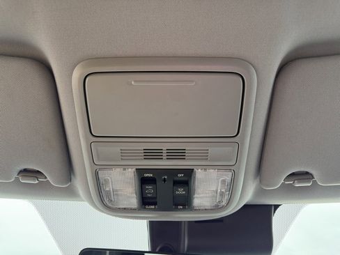 Used 2022 Honda Pilot Special Edition image 27