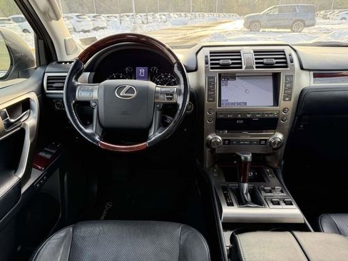 Used 2015 Lexus GX 460 Luxury image 8