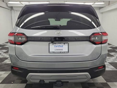 Certified 2025 Honda Pilot EX-L image 5