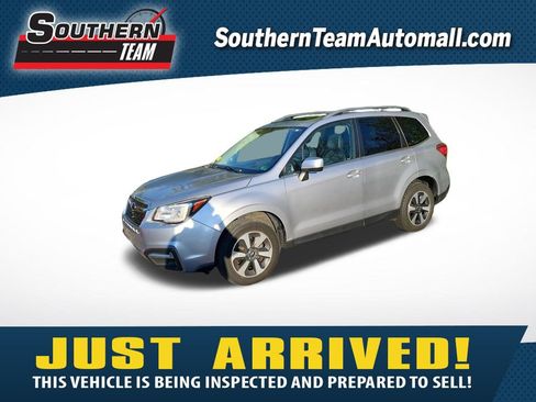 Used 2017 Subaru Forester 2.5i Limited w/ Popular Package #2 image 1