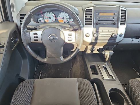 Used 2012 Nissan Frontier SV w/ Sport Appearance Pkg image 13