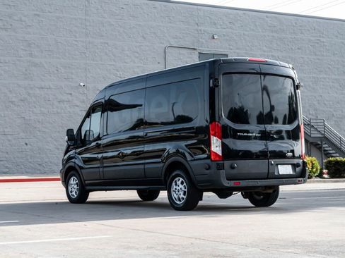 Used 2016 Ford Transit 250 148 Medium Roof RWD image 29