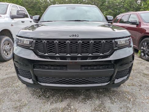 Used 2021 Jeep Grand Cherokee L Laredo AWD/4WD image 4