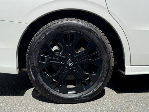 Used 2025 Honda Odyssey Sport-L image 27