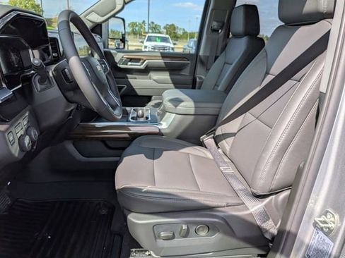 New 2026 Chevrolet Silverado 2500 LT w/ All Star Edition AWD/4WD image 14