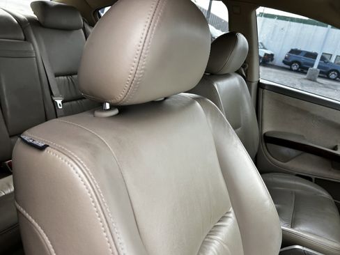 Used 2006 Nissan Maxima 3.5 SL image 13