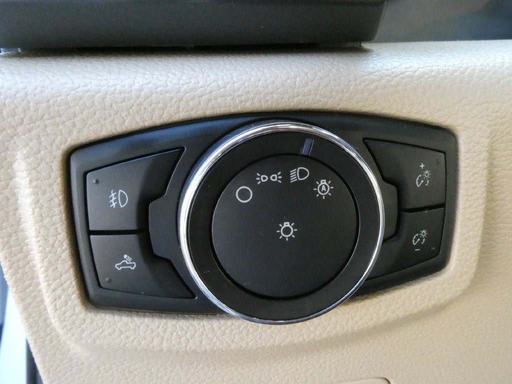 Used 2018 Ford F150 XLT AWD/4WD image 25
