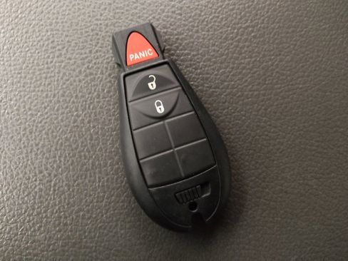 Used 2018 RAM 1500 Tradesman image 32