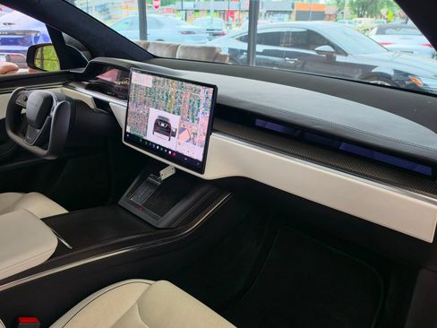 Used 2022 Tesla Model X Plaid AWD/4WD image 30