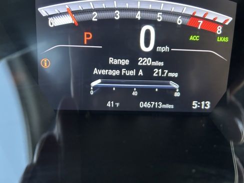 Used 2018 Honda CR-V Touring image 12