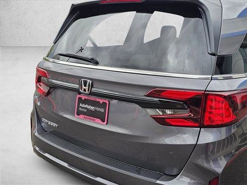 New 2026 Honda Odyssey EX-L image 10