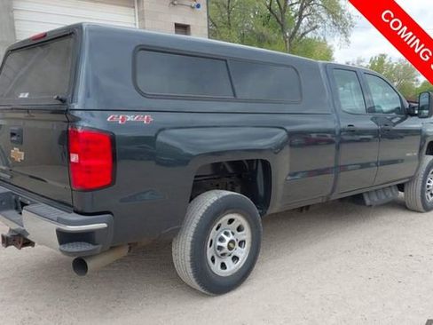 Used 2017 Chevrolet Silverado 3500 W/T AWD/4WD image 4