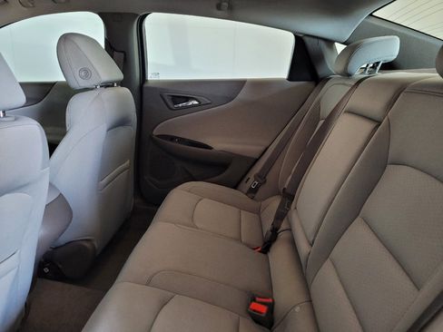Used 2018 Chevrolet Malibu LS FWD image 18